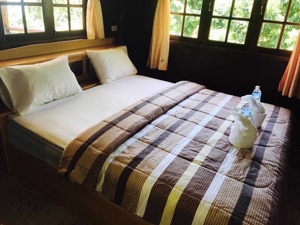 Sunyo Garden Guesthouse Baan Tai Eksteriør bilde